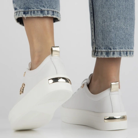 Białe sneakersy damskie LILY