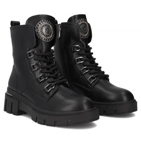 Czarne skórzane botki damskie Victoria