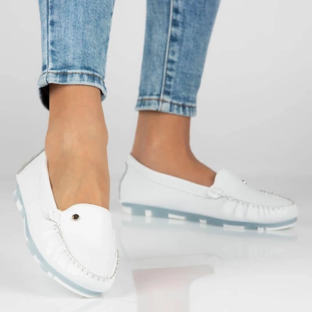 Białe mokasyny damskie FLOR