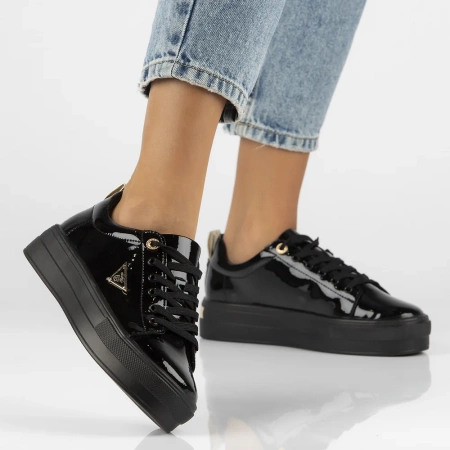 Czarne sneakersy damskie MADISON