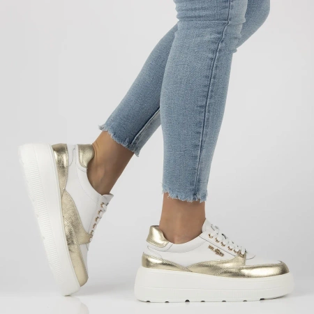 Białe sneakersy damskie AVA