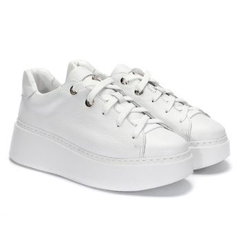 Białe sneakersy damskie Klara