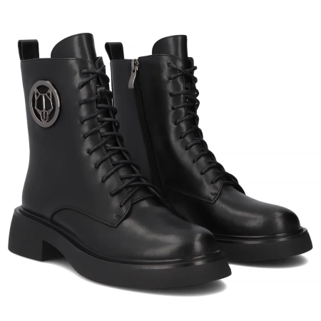 Czarne skórzane botki damskie WILD-2