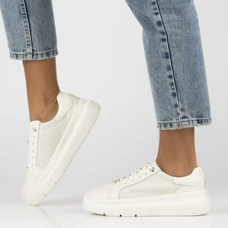 Białe sneakersy damskie GIANNA
