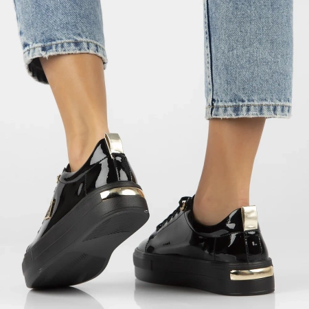 Czarne sneakersy damskie MADISON